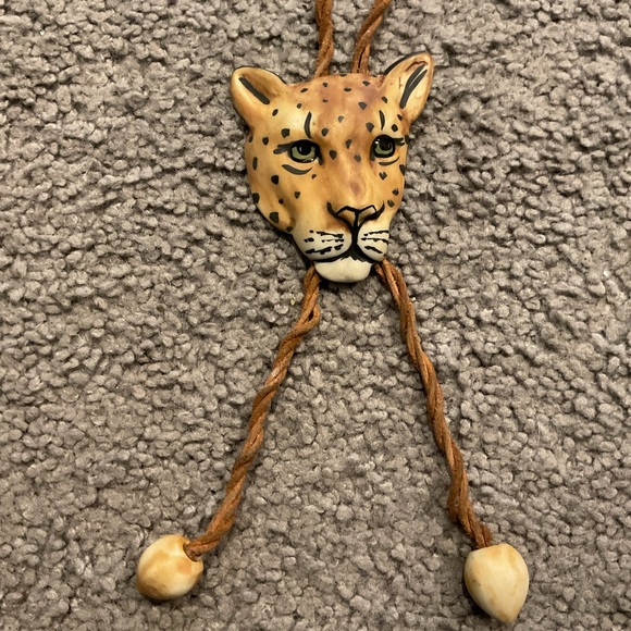 True Vintage Tiger Leopard Ceramic Necklace Jewelry Bolo Signed Y2K
